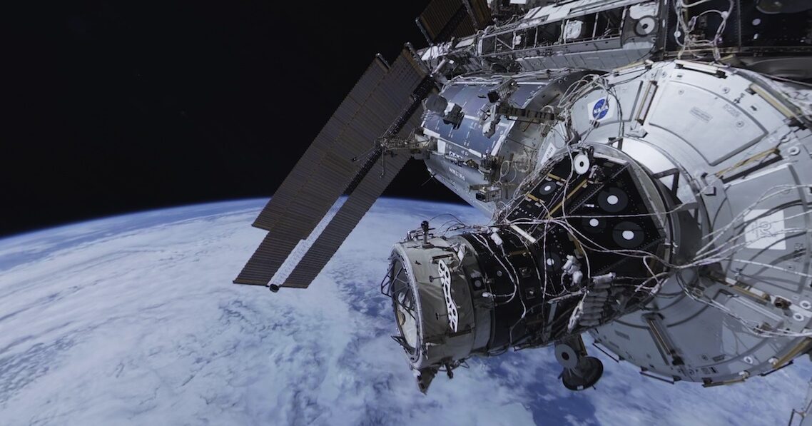 Space Explorers: L'INFINI | Expérience immersive | Vieux-Port de…